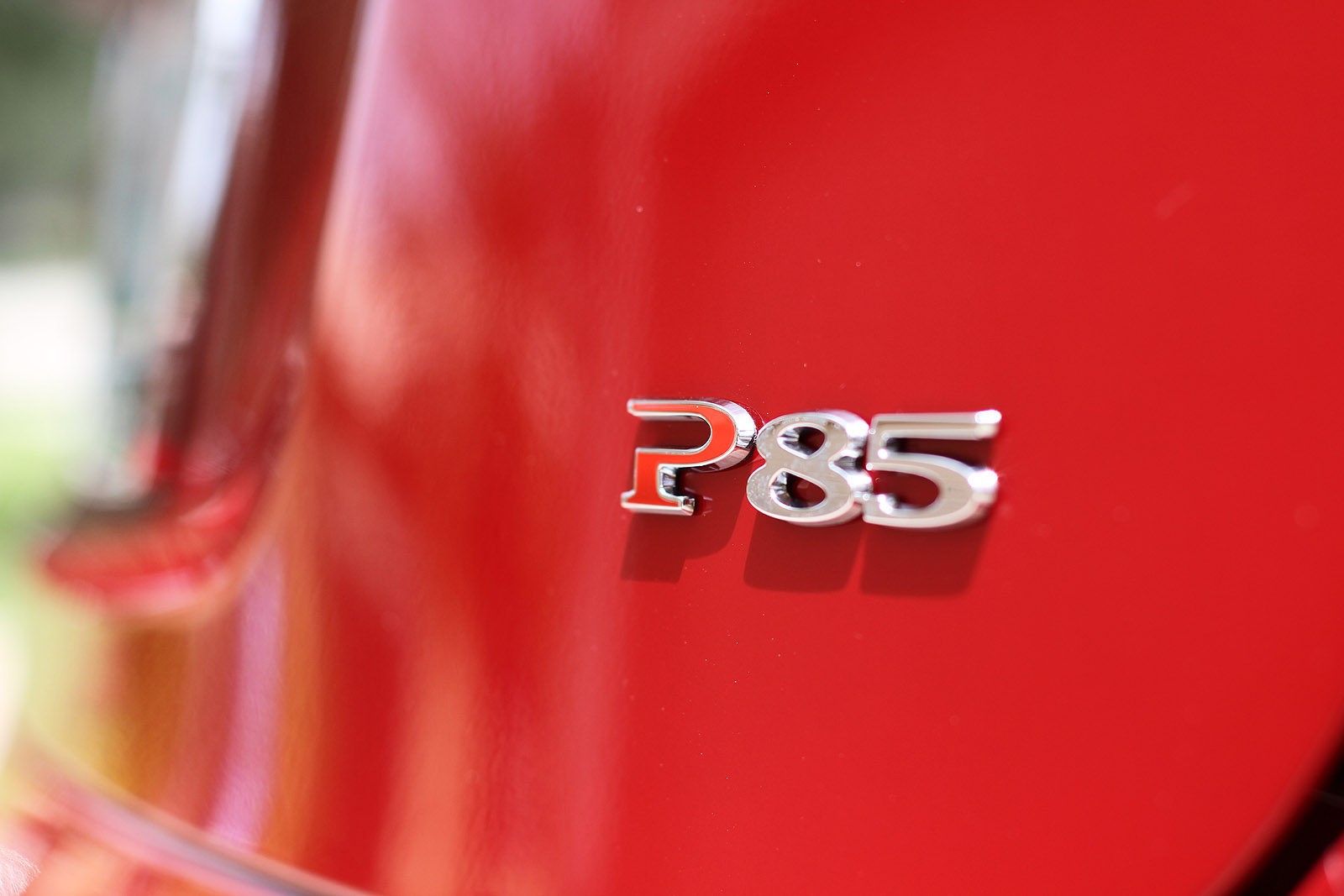 2013-tesla-model-s-p85-multi-coat-red-01