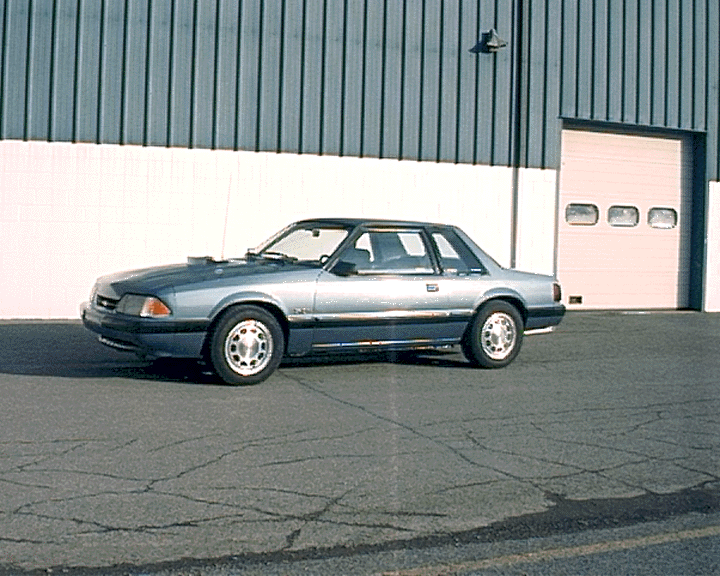  1987 Ford Mustang 