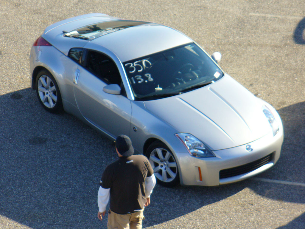 2004  Nissan 350Z 6 speed enthusiast picture, mods, upgrades