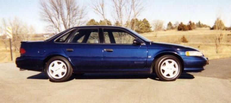  1993 Ford Taurus SHO