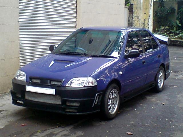  2003 Suzuki Esteem lxi
