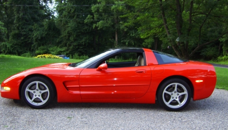  2000 Chevrolet Corvette Coupe