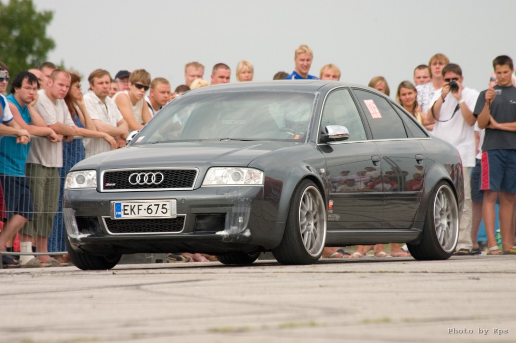  2003 Audi RS-6 Sedan