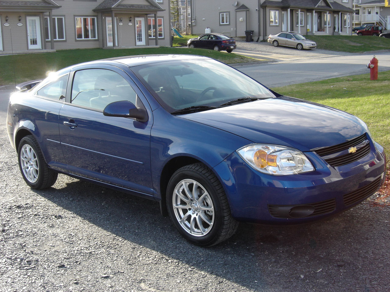 2005 chevy cobalt review