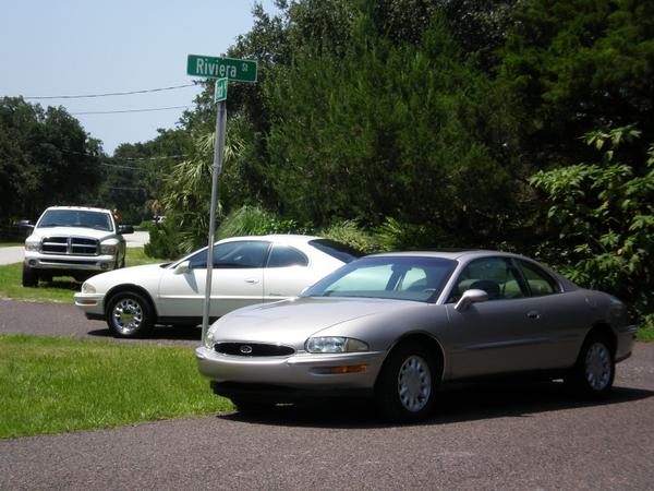 1996  Buick Riviera  picture, mods, upgrades