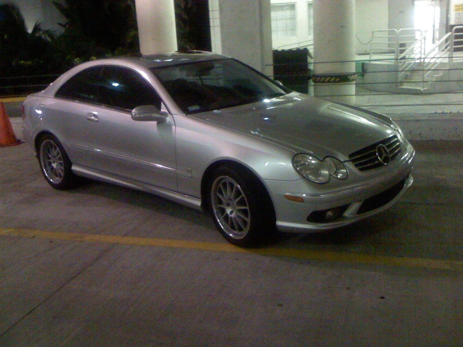  2003 Mercedes-Benz CLK500 