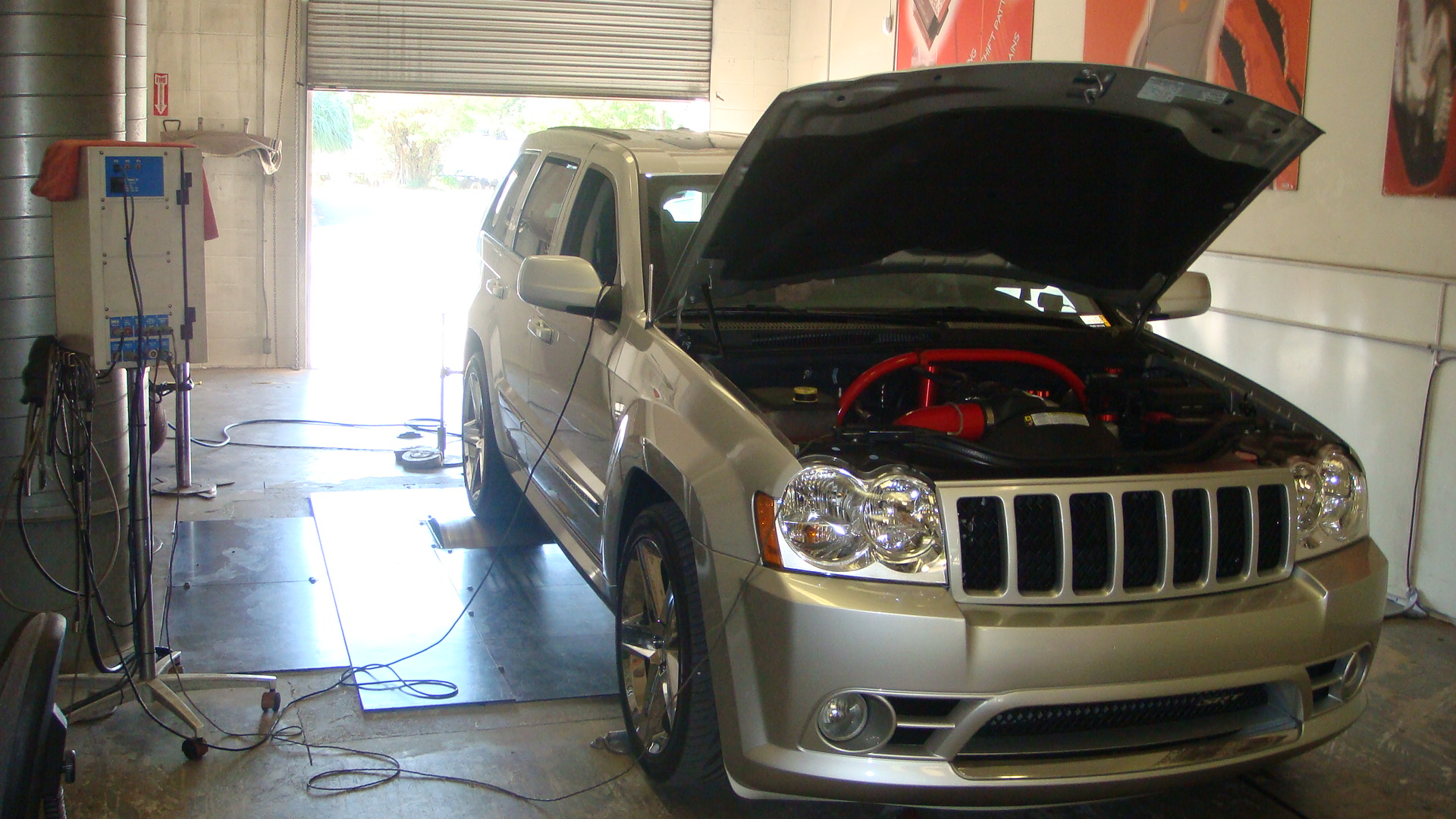 2007  Jeep Cherokee SRT8 426 NA picture, mods, upgrades