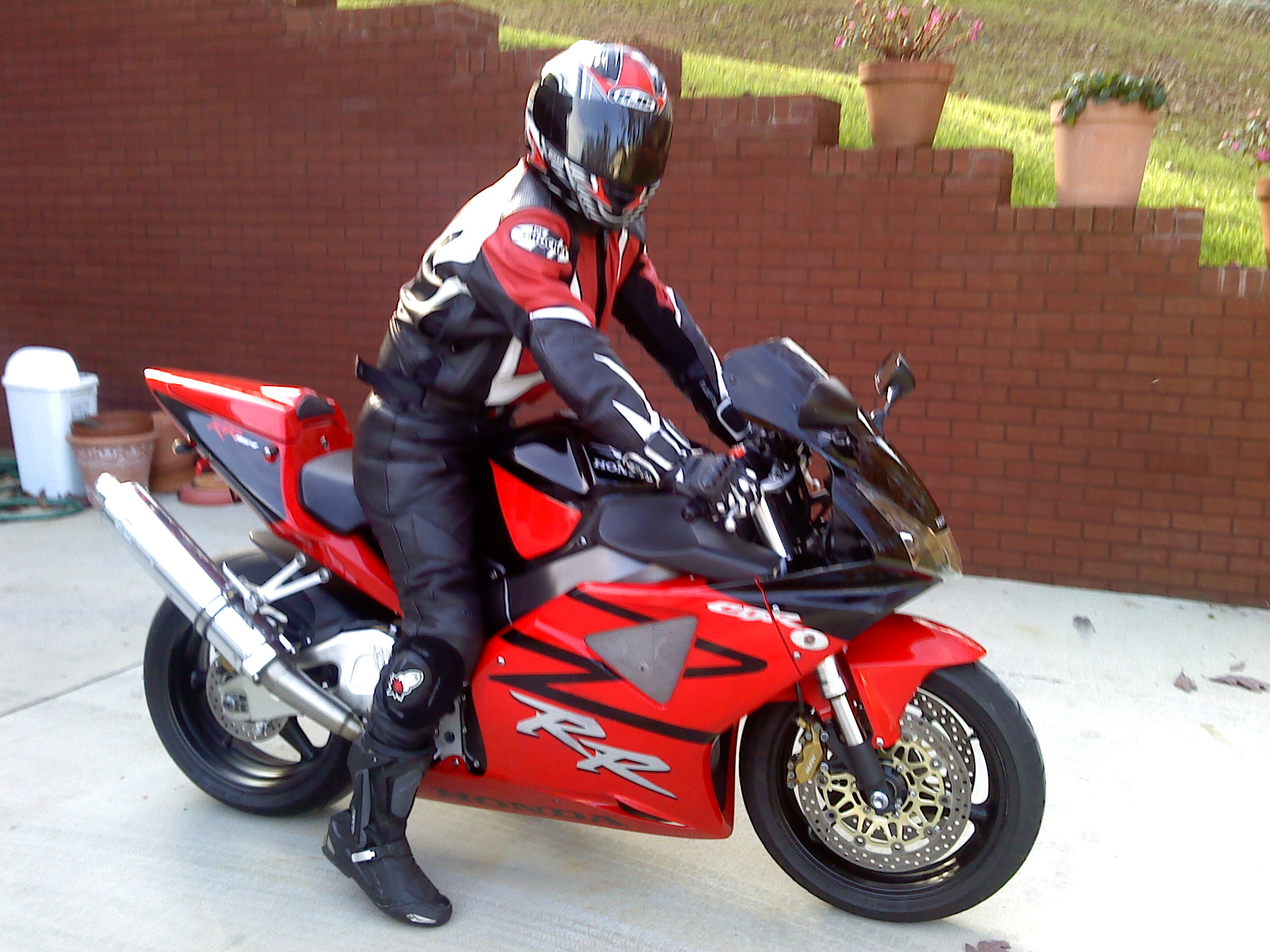 2003 Red/Black Honda CBR CBR 954RR picture, mods, upgrades