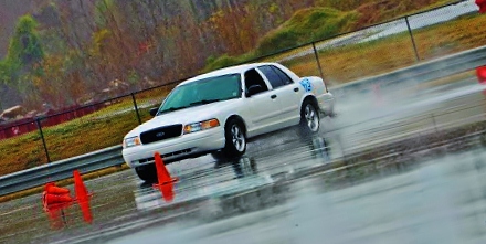 2004 Performance White Ford Crown Victoria Police Interceptor P-71 picture, mods, upgrades