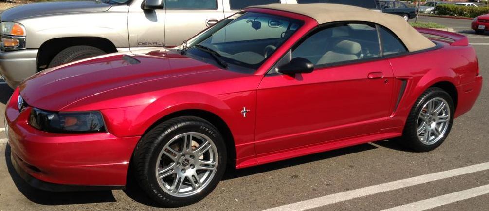 Laser Red 2000 Ford Mustang Convertible Base