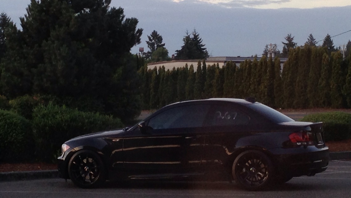 Black 2008 BMW 135i 
