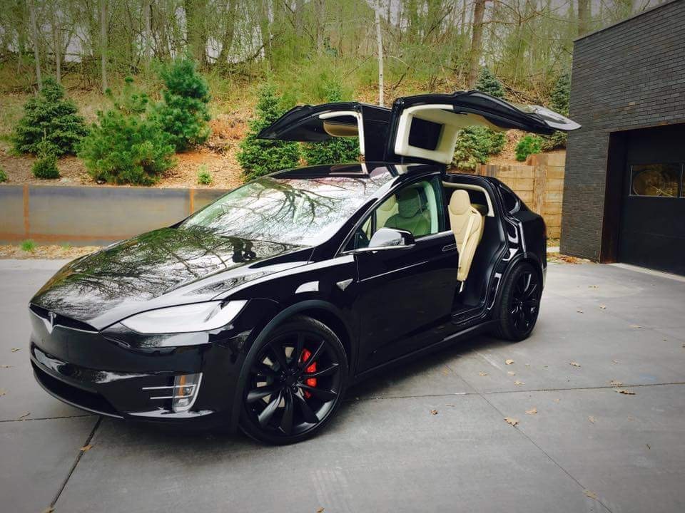 Black 2016 Tesla Model X P90D
