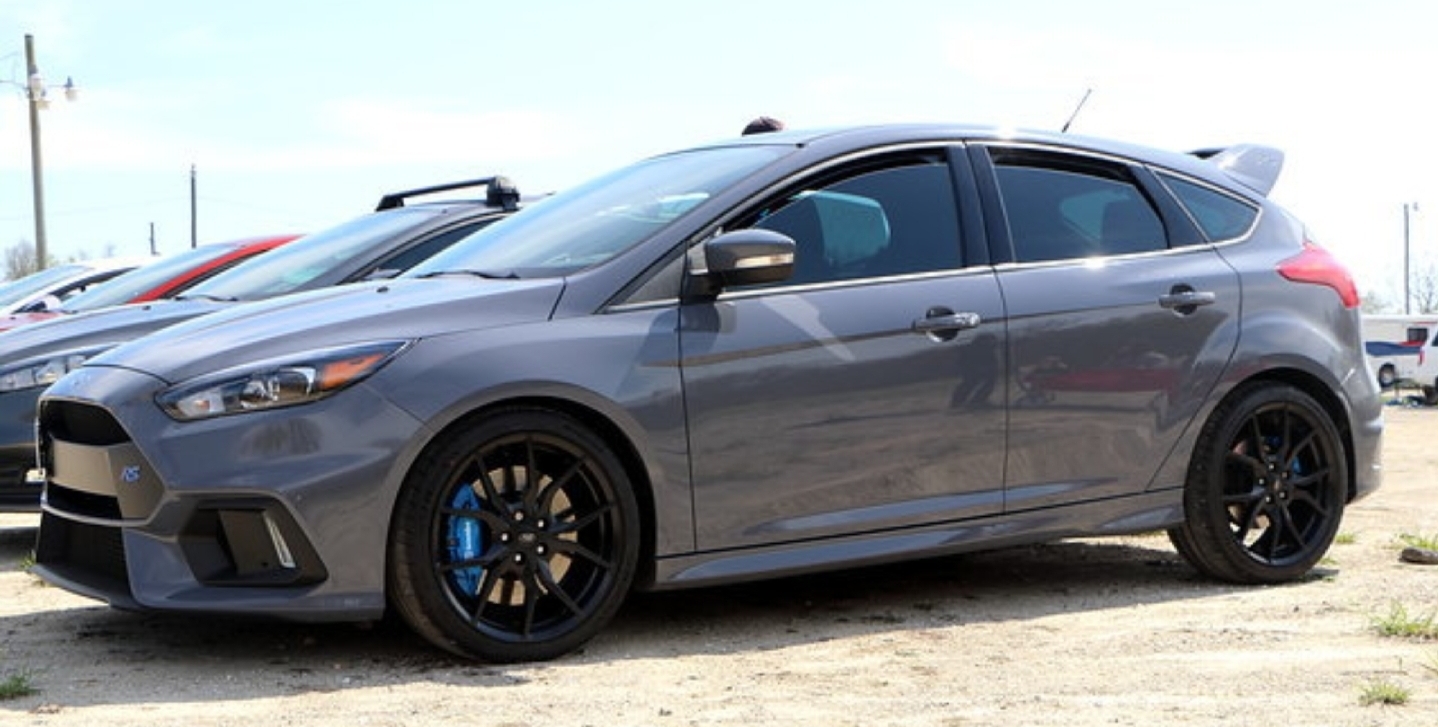 2017 Stealth Grey Ford Focus RS picture, mods, upgrades