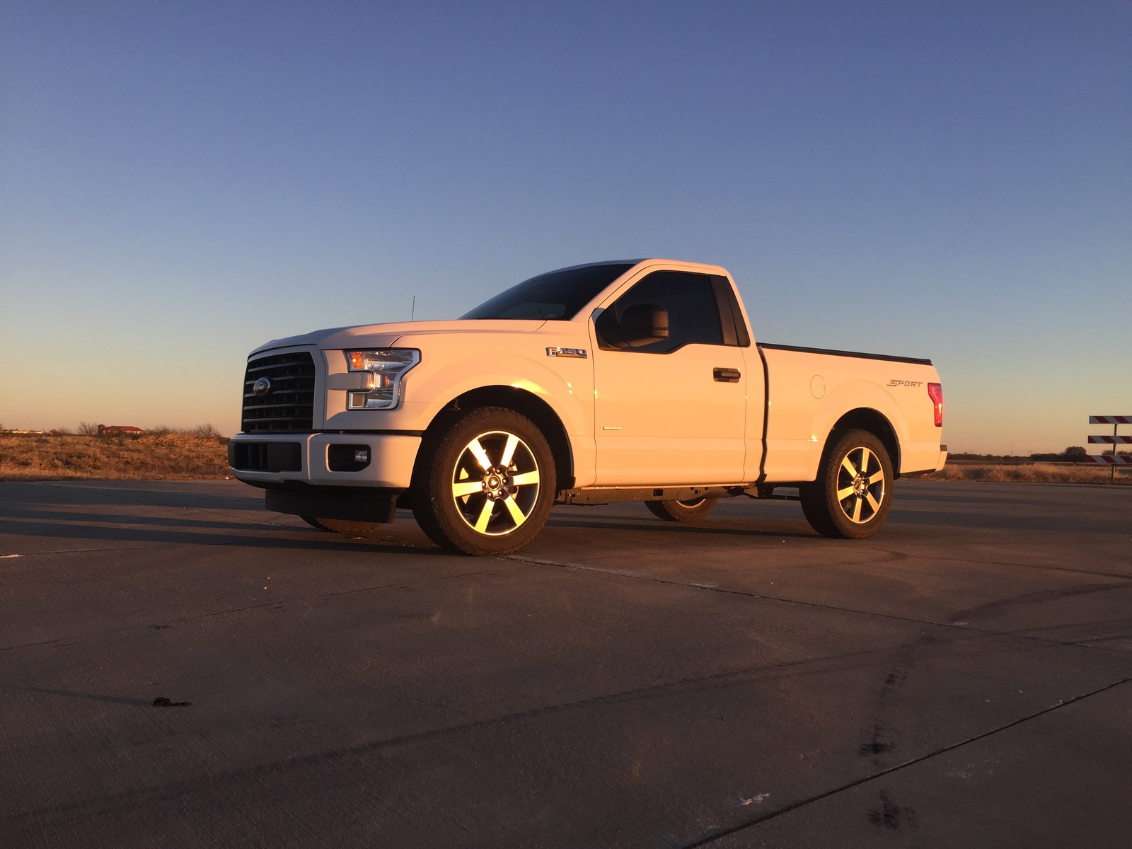 2017 Ford F150 Xl 1/4 mile Drag Racing timeslip specs 060