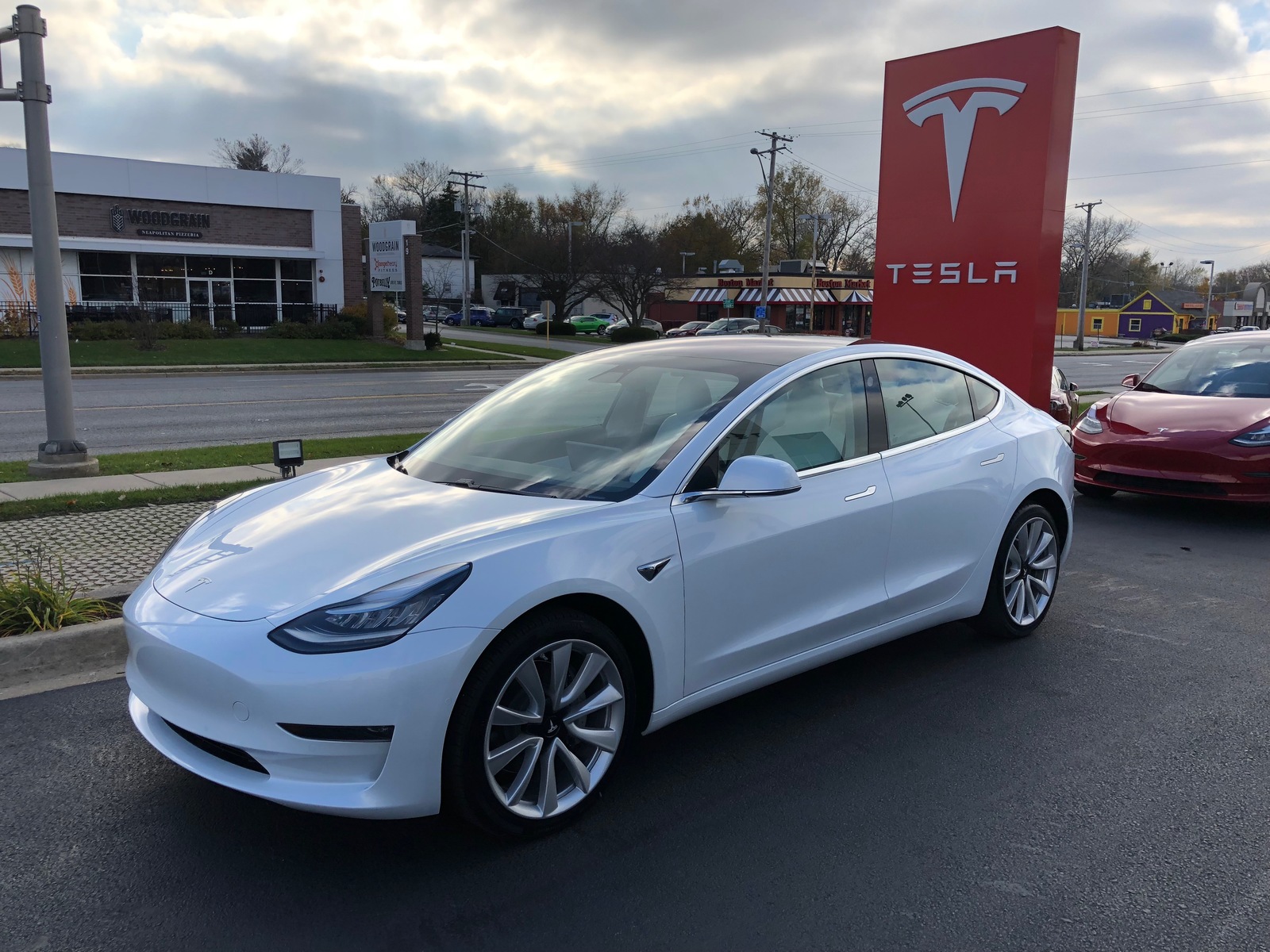 2018 Multi coat white Tesla Model 3 Dual motor picture, mods, upgrades