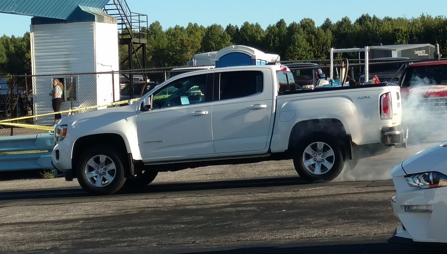 2018 White GMC Canyon SLE picture, mods, upgrades