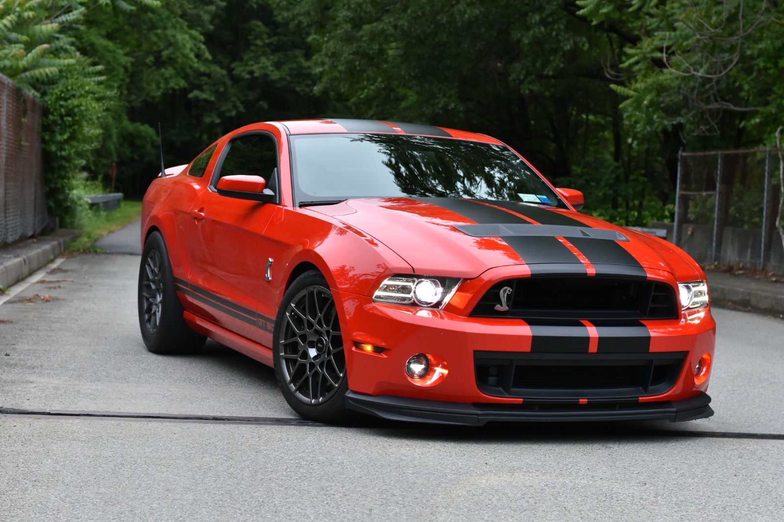 Race red 2013 Ford Mustang Shelby-GT500 