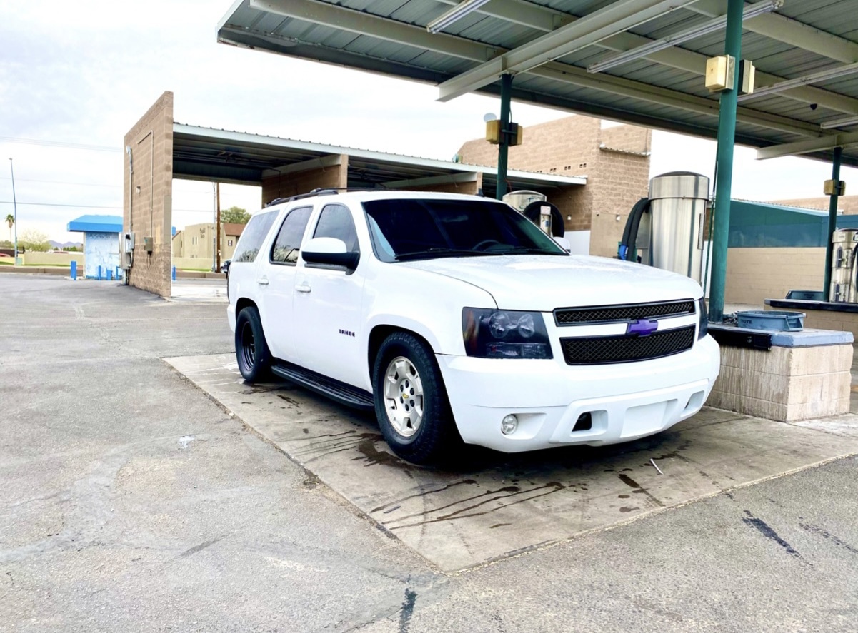 2013 White Chevrolet Tahoe LT picture, mods, upgrades