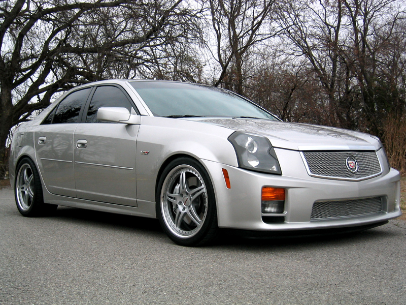 9701-2004-Cadillac-CTS-V.jpg