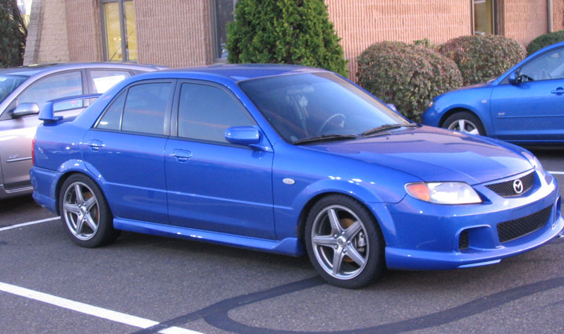 2003 mazda protege es 4dr sedan