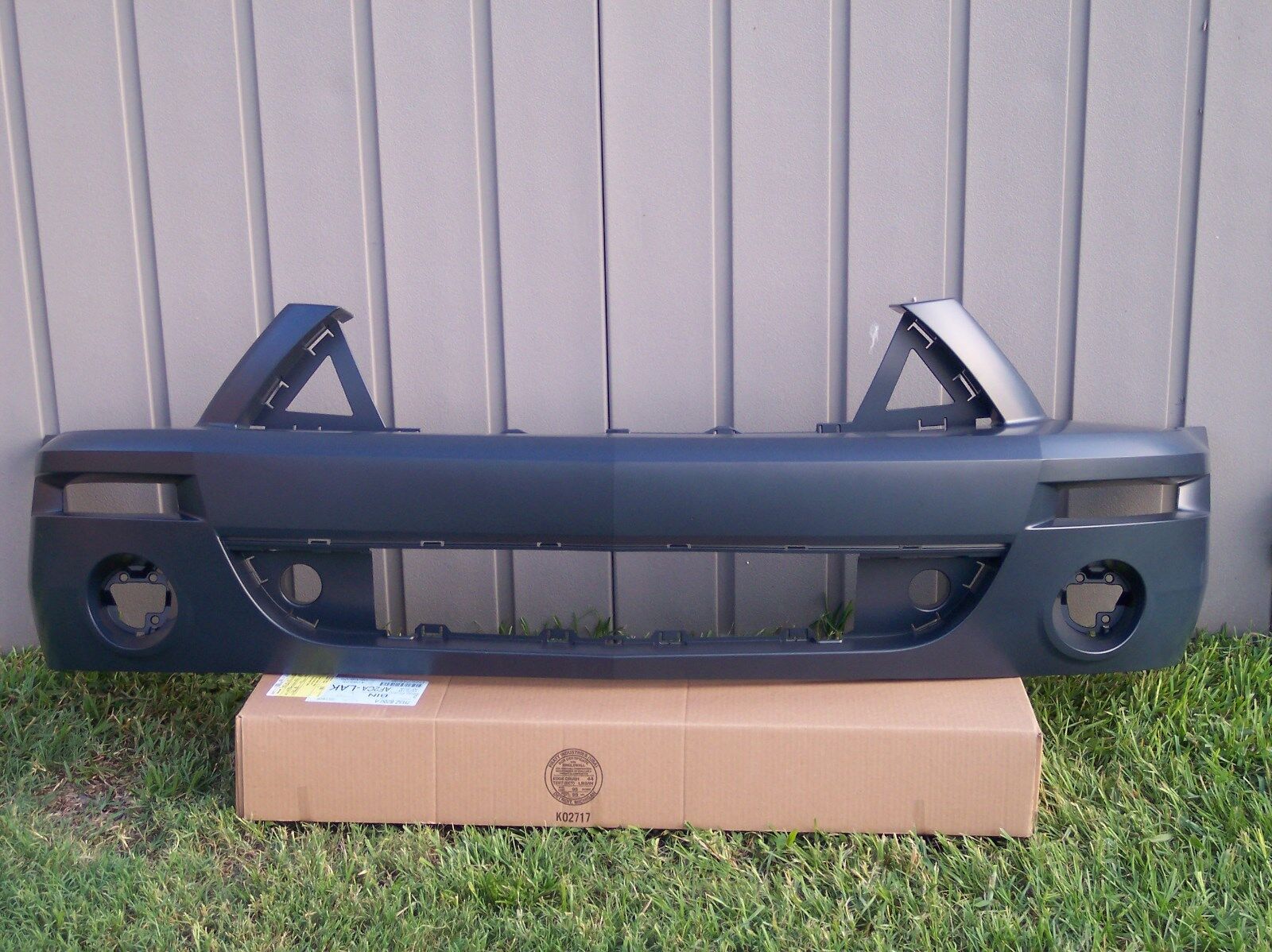 2007 2008 2009 FORD MUSTANG SHELBY GT500 GT 500 FRONT BUMPER COVER 