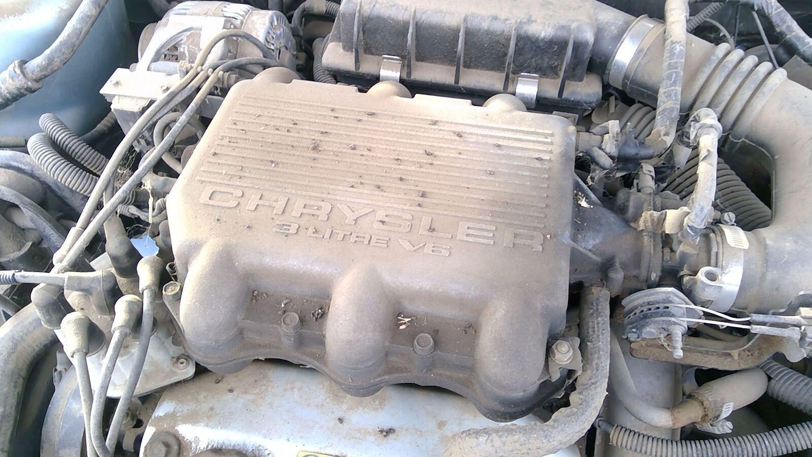 89 Chrysler New Yorker Upper Intake Manifold Assembly Plenum Oem 3.0l