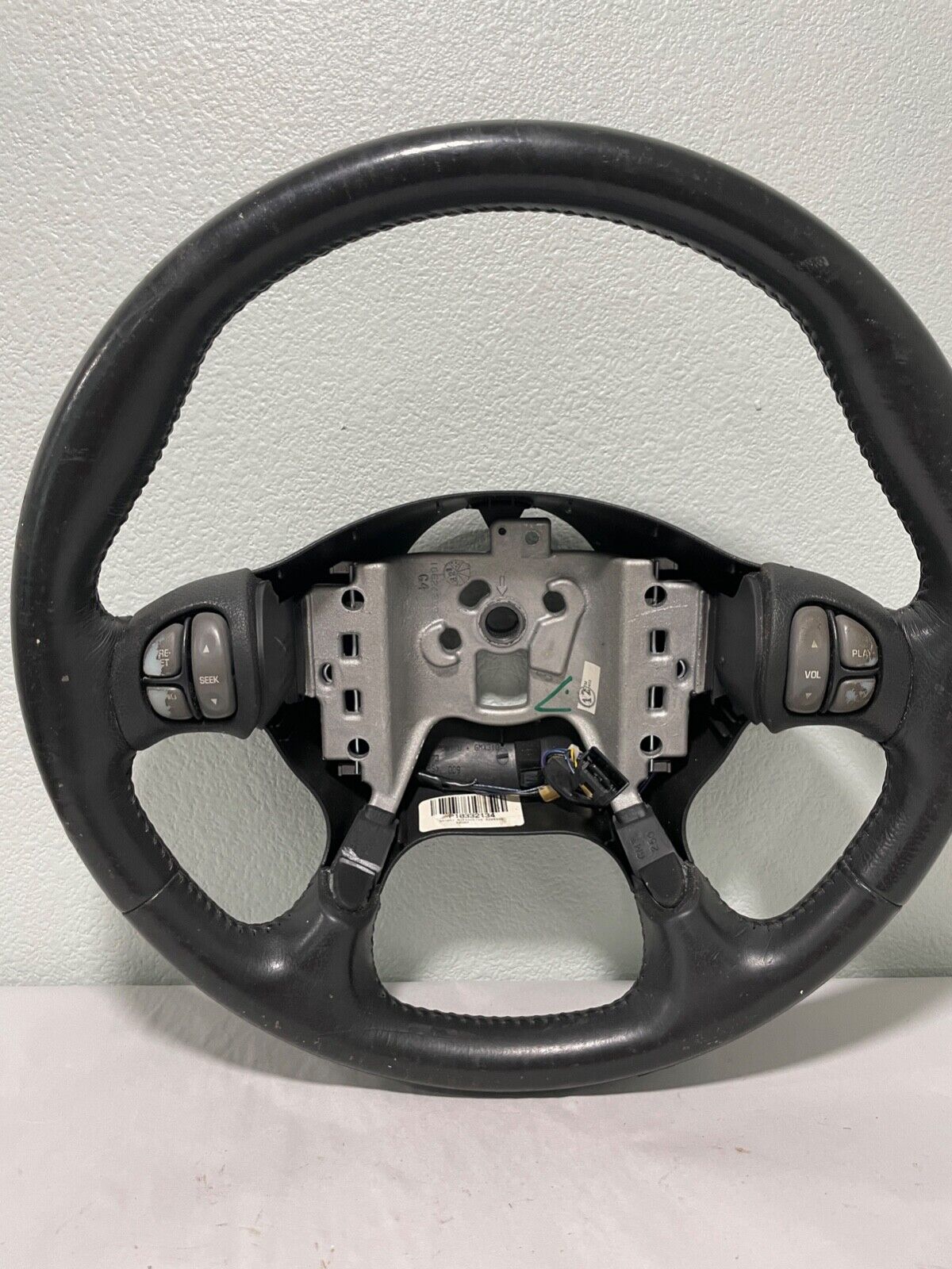 2002-2005 Pontiac Montana Aztec Steering Wheel Controls Leather Wrap