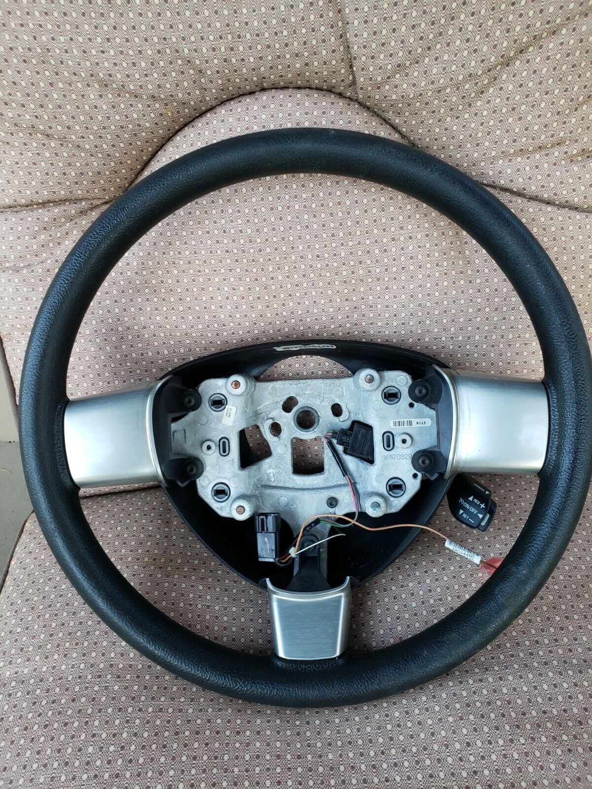 2005-2009 Montana SV6 Uplander Terraza GM OEM Steering Wheel w/ Cruise Switch
