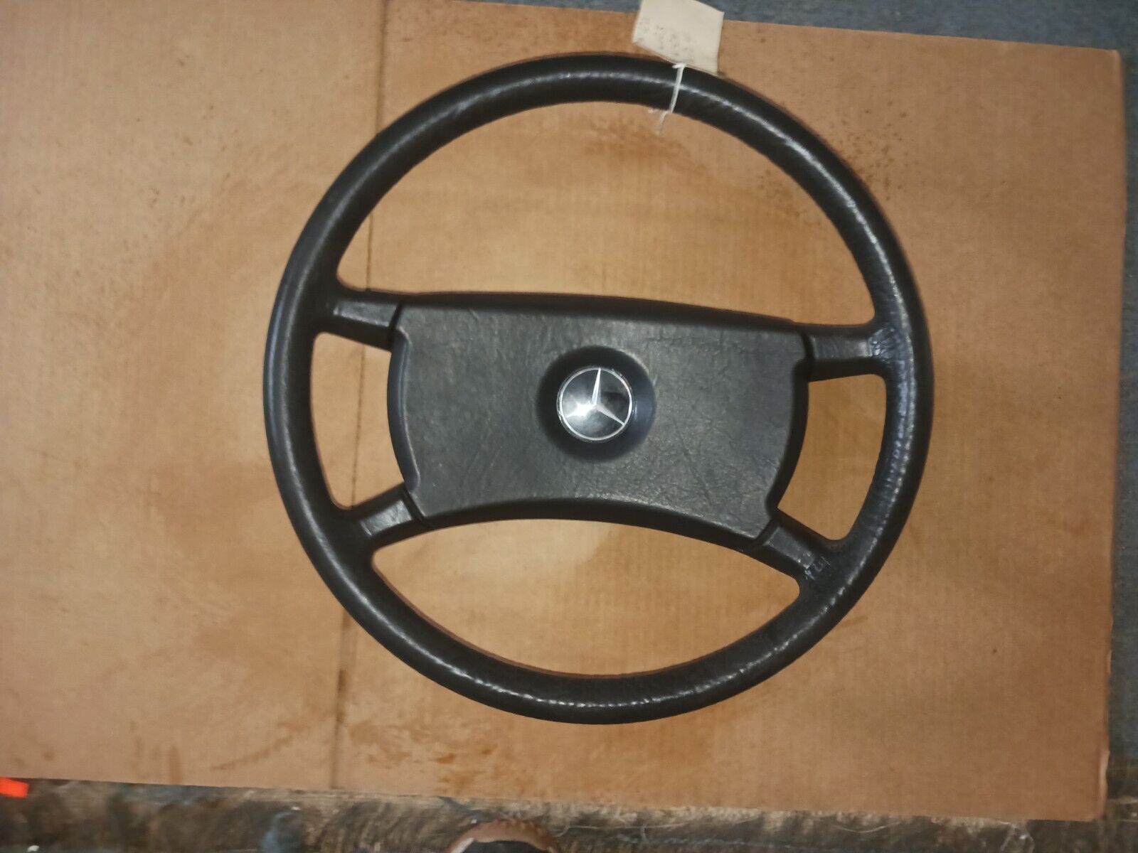 Mercedes Steering Wheel W126 W123 W124 W201 240d OEM Leather Texture 1264640017