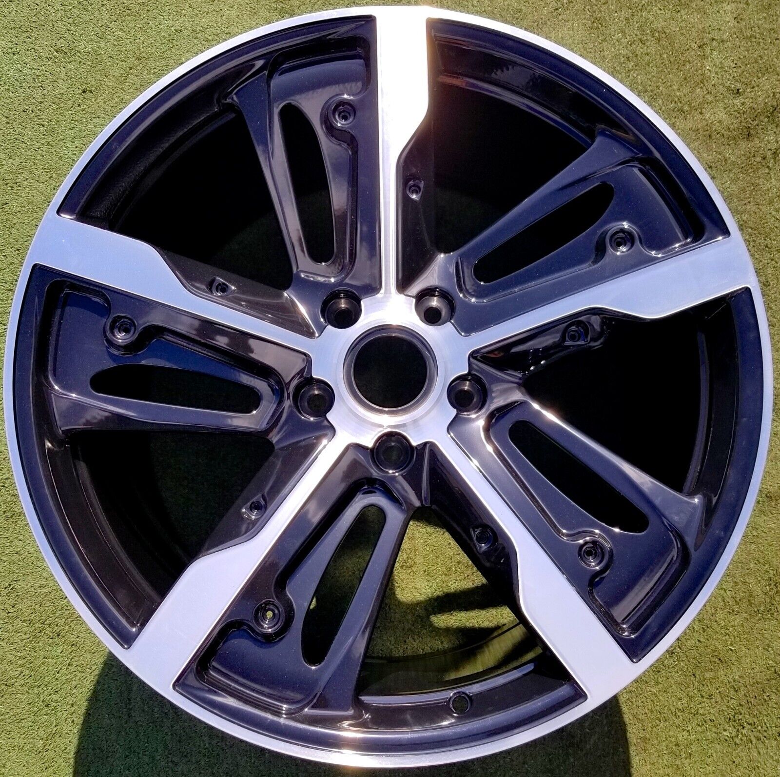 Factory Porsche Taycan Wheel 21 x 11.5 LEFT REAR Exclusive OEM 9J1601025T 66160