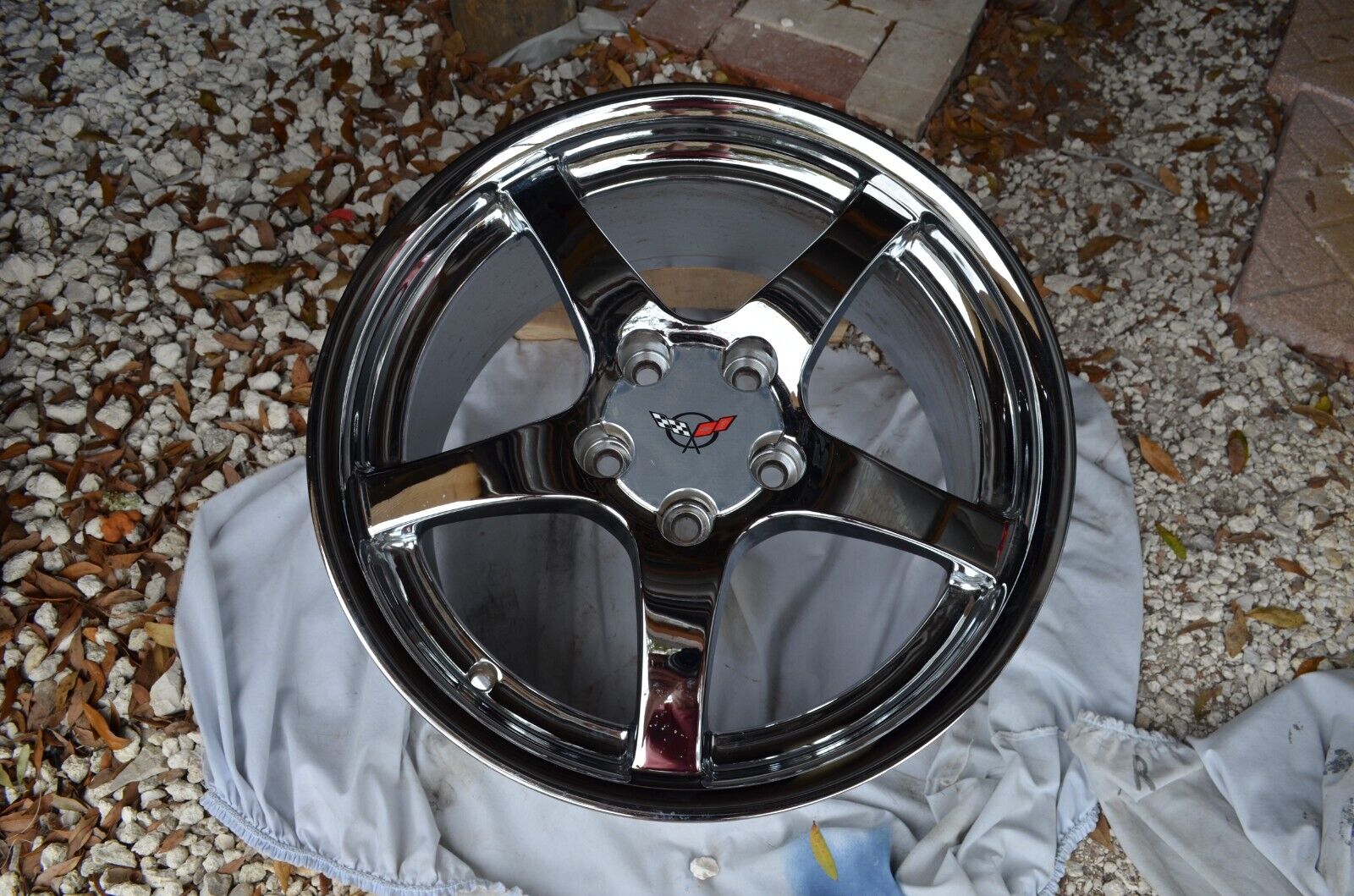 00-04Corvette C5 Aftermarket REAR POLISHED Alum Wheel Rim 18x9.5 out of box cond