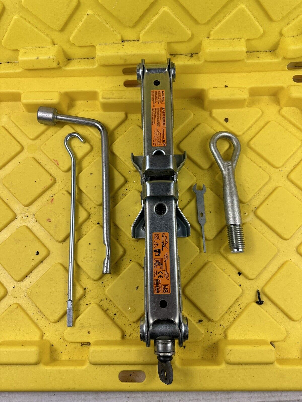 2009-2017 INFINITI FX35 FX37 FX50 QX70 SPARE TIRE JACK W/ TOW HOOK & WRENCH SET 