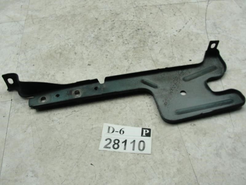 97 1998 MARK VIII HEADER PANEL FRONT GRILL MOUNTING BRACKET SUPPORT PLATE RIGHT