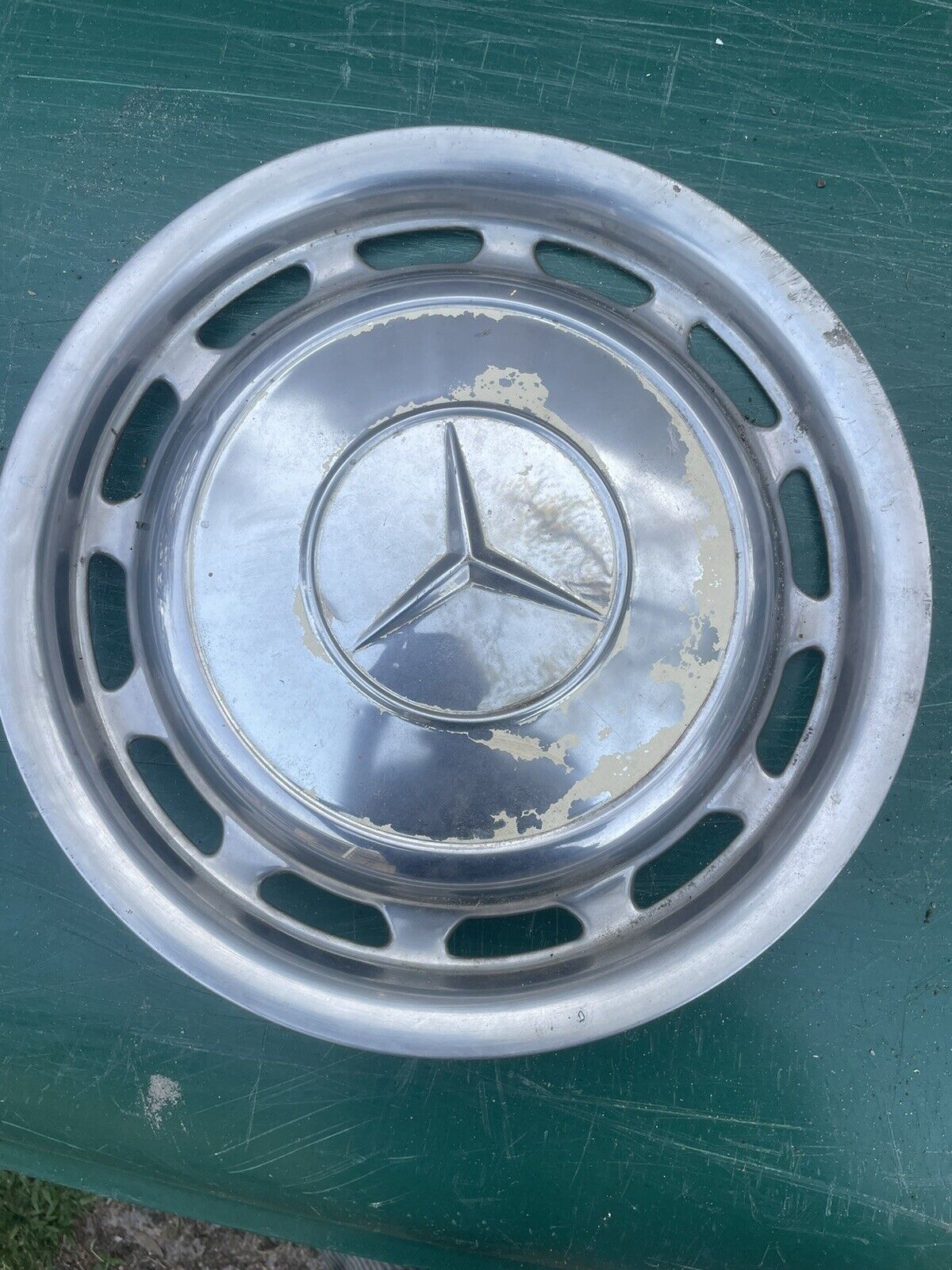1983 Mercedes W123 Stainless Wheel Hubcap 14 Inch Light Ivory OEM 240D