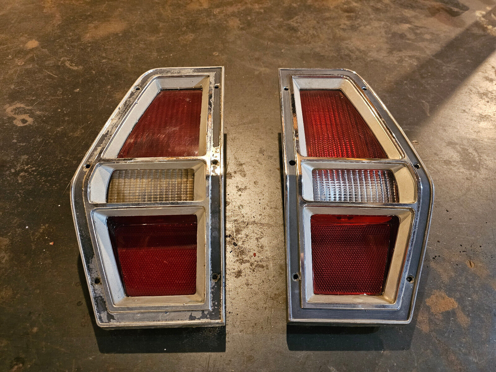 1972 1973 1974 75 1976 1977 78 1979 1980 ford pinto wagon tail lights left right