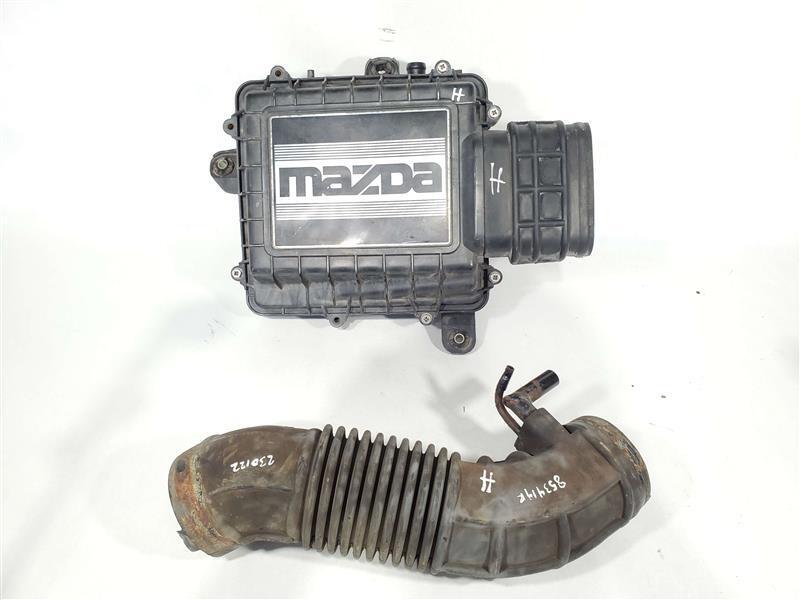 Used Air Cleaner Assembly fits: 1988  Mazda rx7 from VIN 512579 9/3/86 Grad