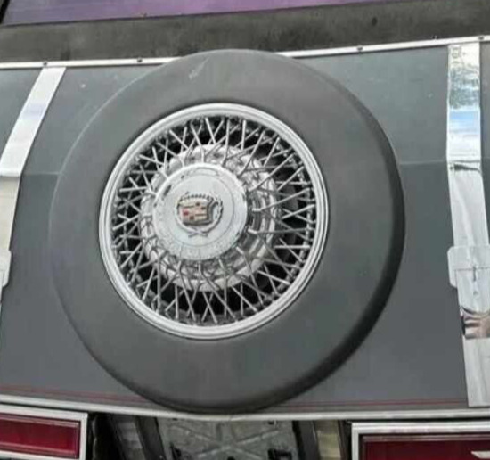 1980 - 1985 Cadillac Seville e&g Continental Kit 6th wheel Trunk Spare tire