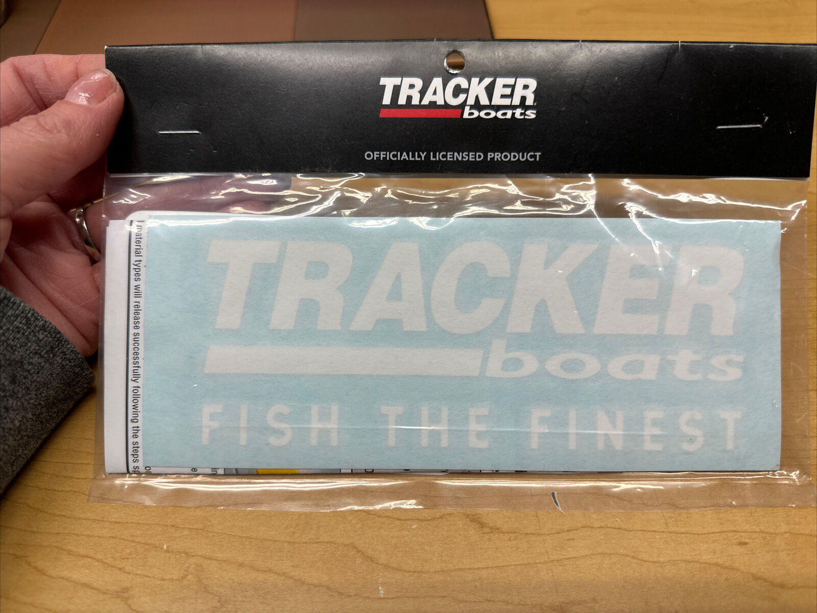 Tracker Boats 6” Decal