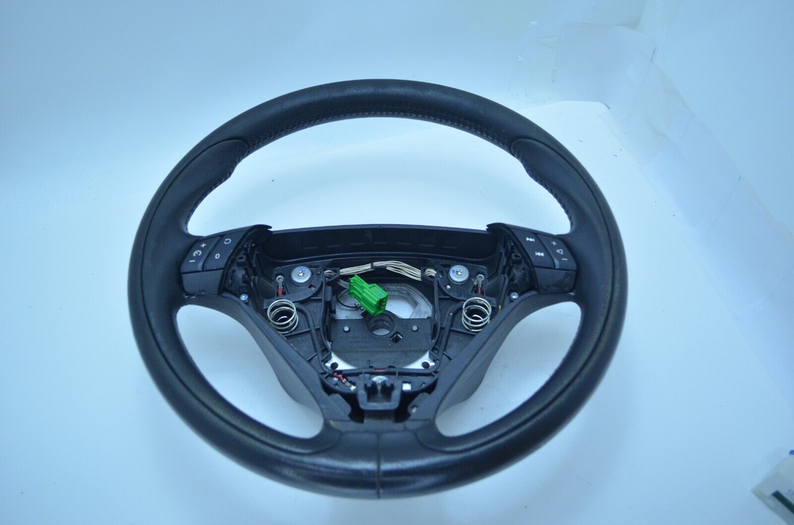 03-09 VOLVO S60 STEERING DRIVER WHEEL W SWITCHES OEM