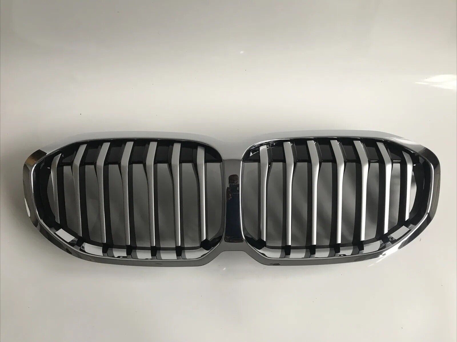 BMW 1 Series F40 Front Radiator Grille 51135A39367 NEW GENUINE