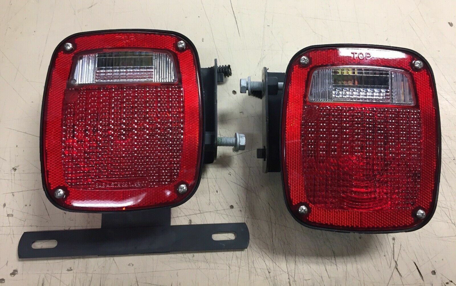 NEW Factory 13-23 Dodge Ram 3500 4500 5500 Cab & Chassis TRK Trailer Tail Lights