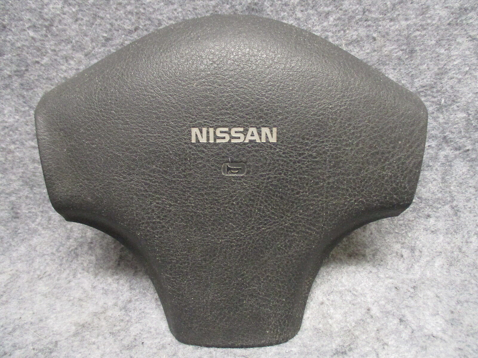 1990 Nissan Stanza Steering Wheel Horn Pad Button Black OEM 26650