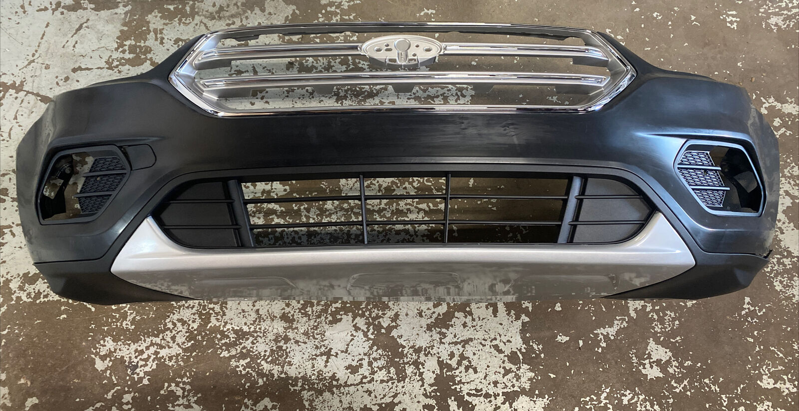 Fits 2017 2018 2019 FORD ESCAPE FRONT BUMPER COVER Grilles Valance Covers