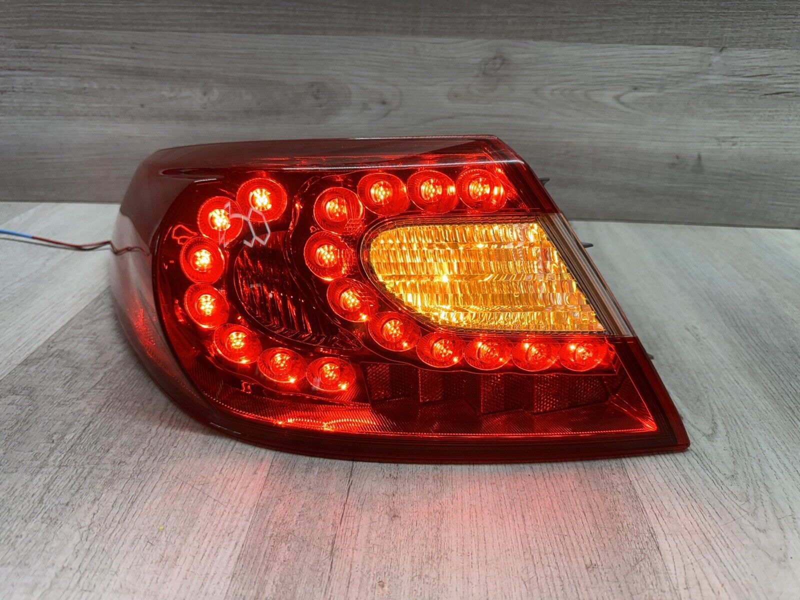 2011 2012 2013 Infiniti M37 M56 OEM Driver Side Left Lh Tail Light Lamp ((1))