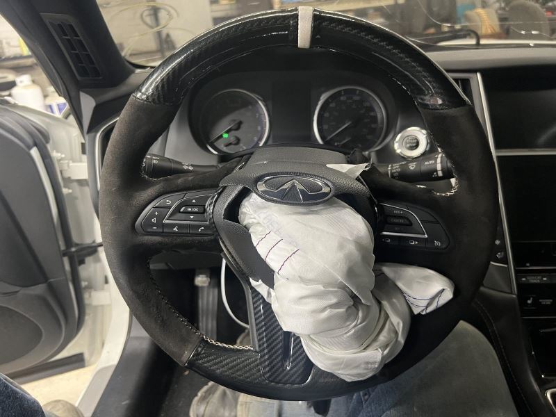 Q60       2018 Steering Wheel 150580