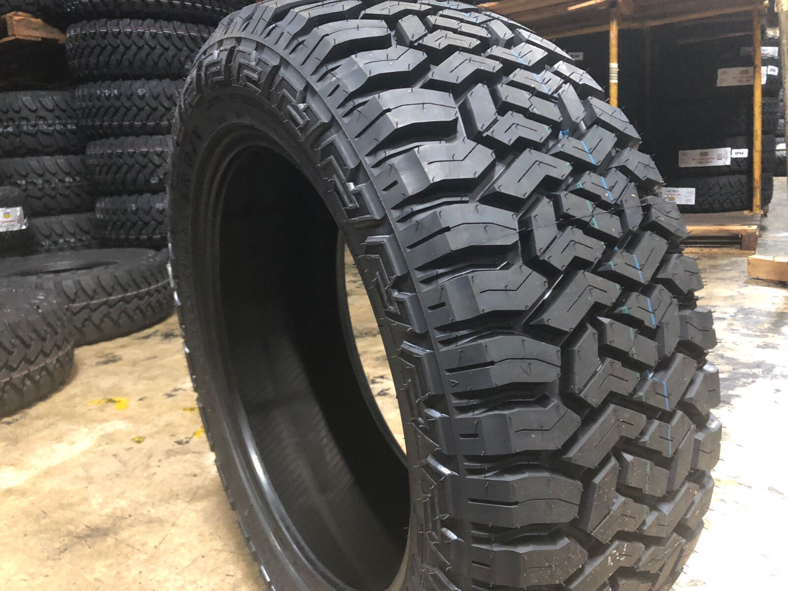 1 NEW 35x12.50R20 Fury Off Road Country Hunter R/T Tires Mud A/T 35 12.50 20 R20