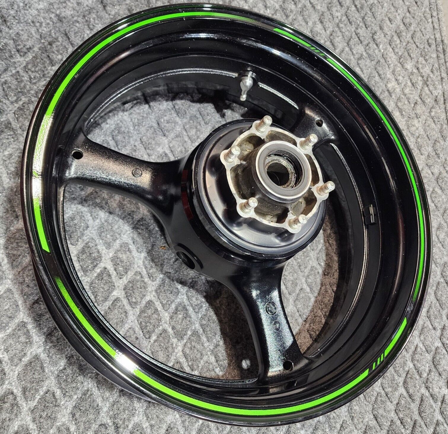 2016-2023 OEM Kawasaki Ninja Zx10r Rear Wheel Back Rim  41073-0758-18F straight