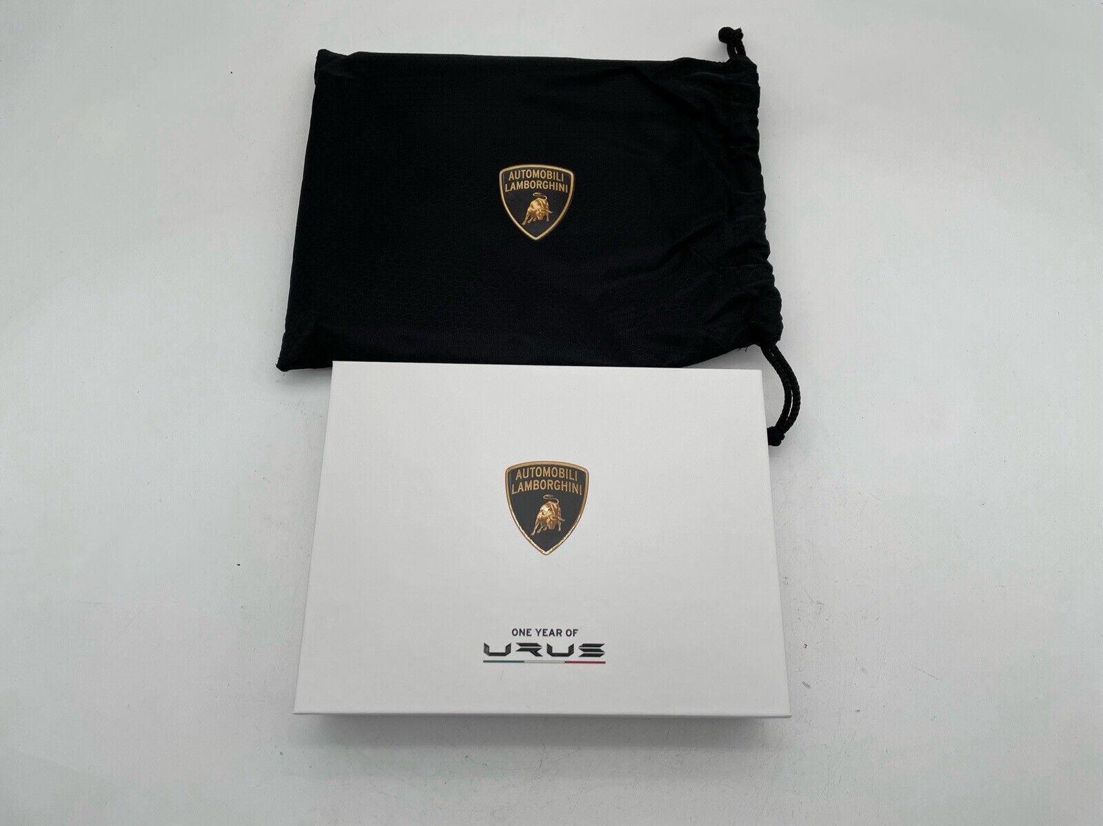Genuine Lamborghini Urus Owners Plate Plaque Display NEW RARE Limited with Case