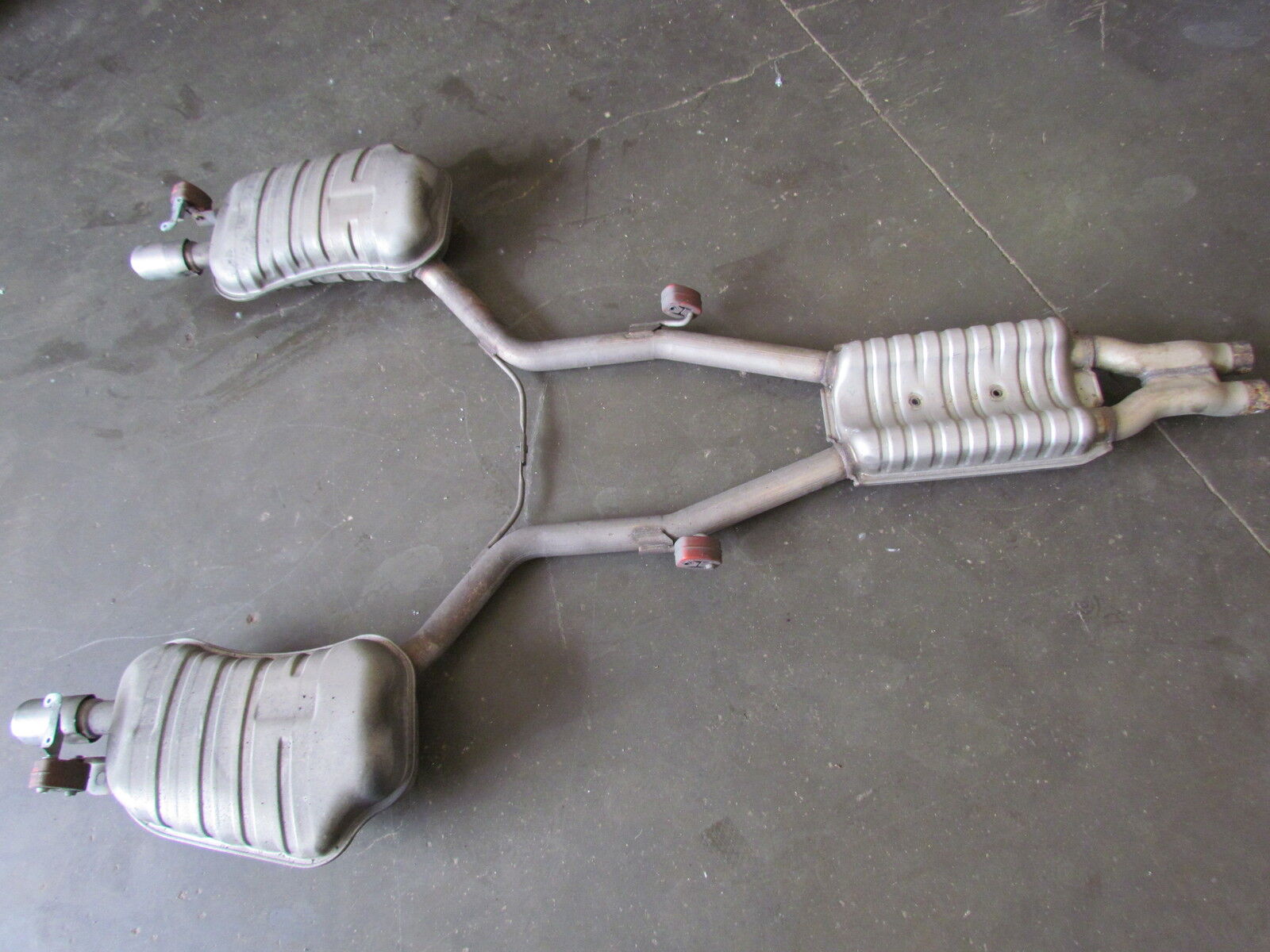 2006 Audi A8L Exhaust Muffler And Resonator Assembly 