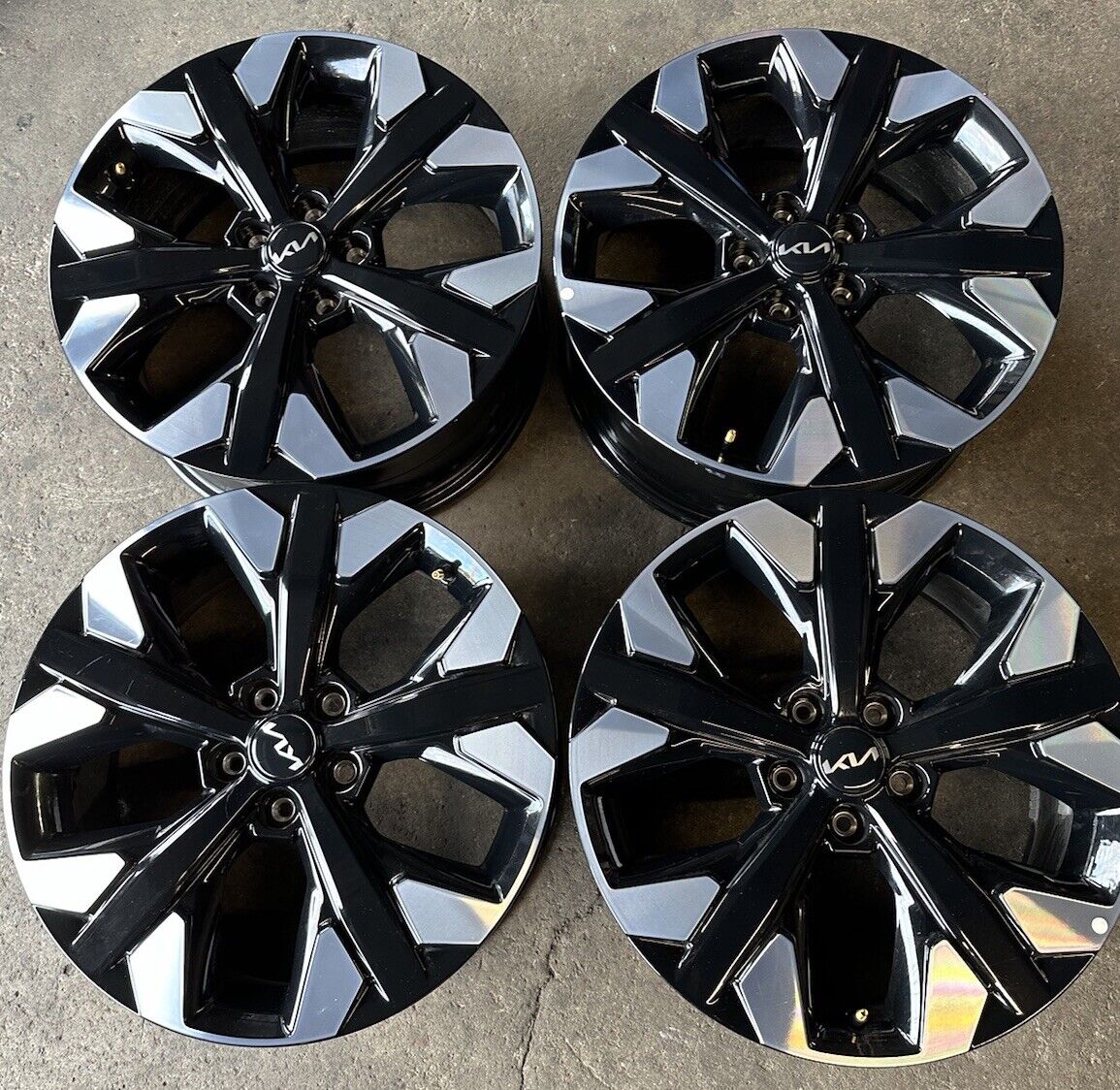 19” Kia Sportage 2023 OEM Factory Original Alloy Wheels Rims With TPMS set Of 4
